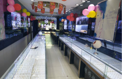 深圳坪山新區(qū)旺鋪轉讓，黃金商機不容錯過